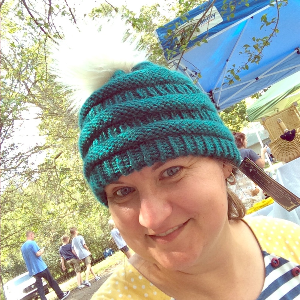 Meet your Posher, Laura